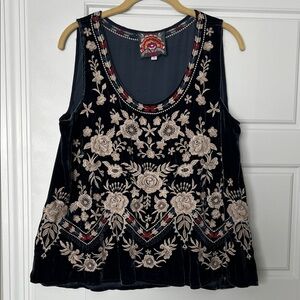Johnny Was Embroidered Velvet Sleeveless Top - Navy with Cream Floral Size S